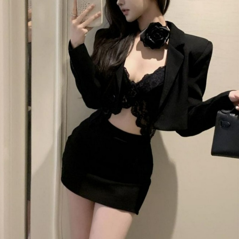 Black Spring Blazer Lace Brale - Lace Bralette Set recensione e prezzo