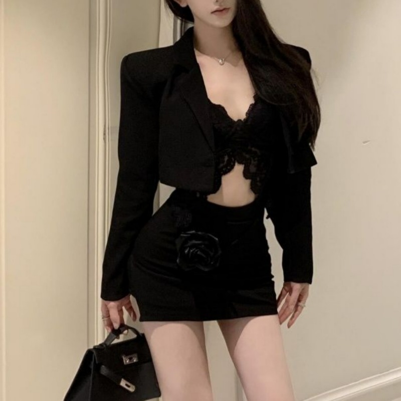 Black Spring Blazer Lace Brale - Lace Bralette Set recensione e prezzo
