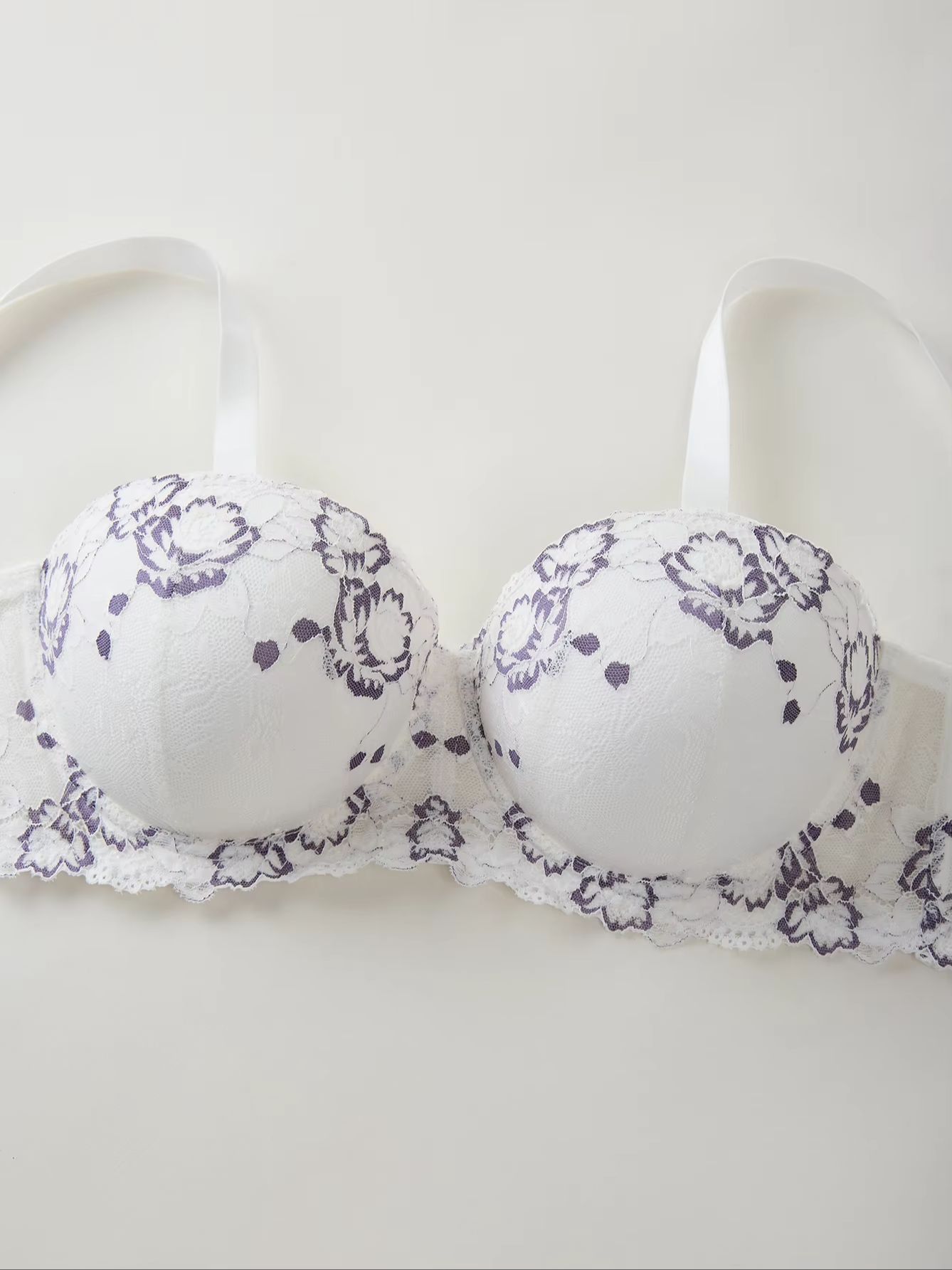 Plus Size Lace & Embroidery Wo - Underwire Bra Padded recensione e prezzo
