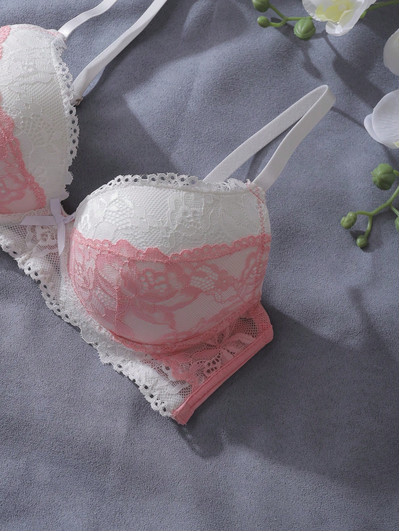 Pink and White Lace Patchwork  - Underwire Bra Padded recensione e prezzo