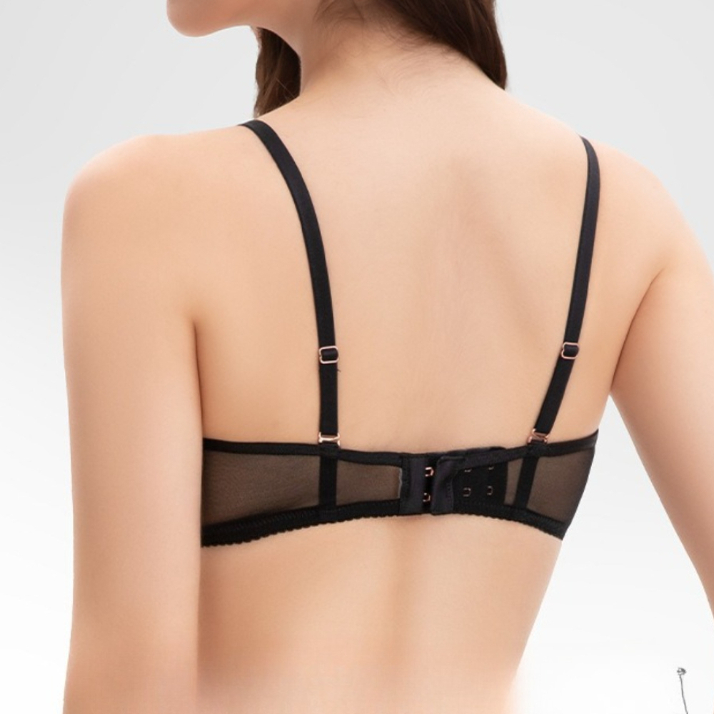 Front Closure Satin 3D Cup Bra - Convertible Bra Multiway recensione e prezzo